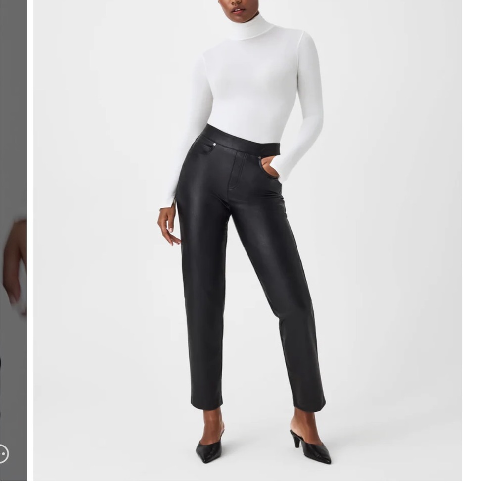 SPANX - Leather-like straight leg pant - size small - luxe black